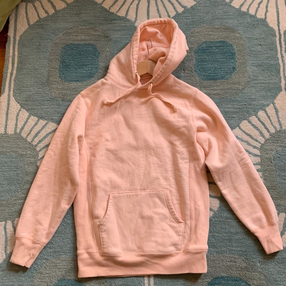 Adorable thick peach hoodie size medium